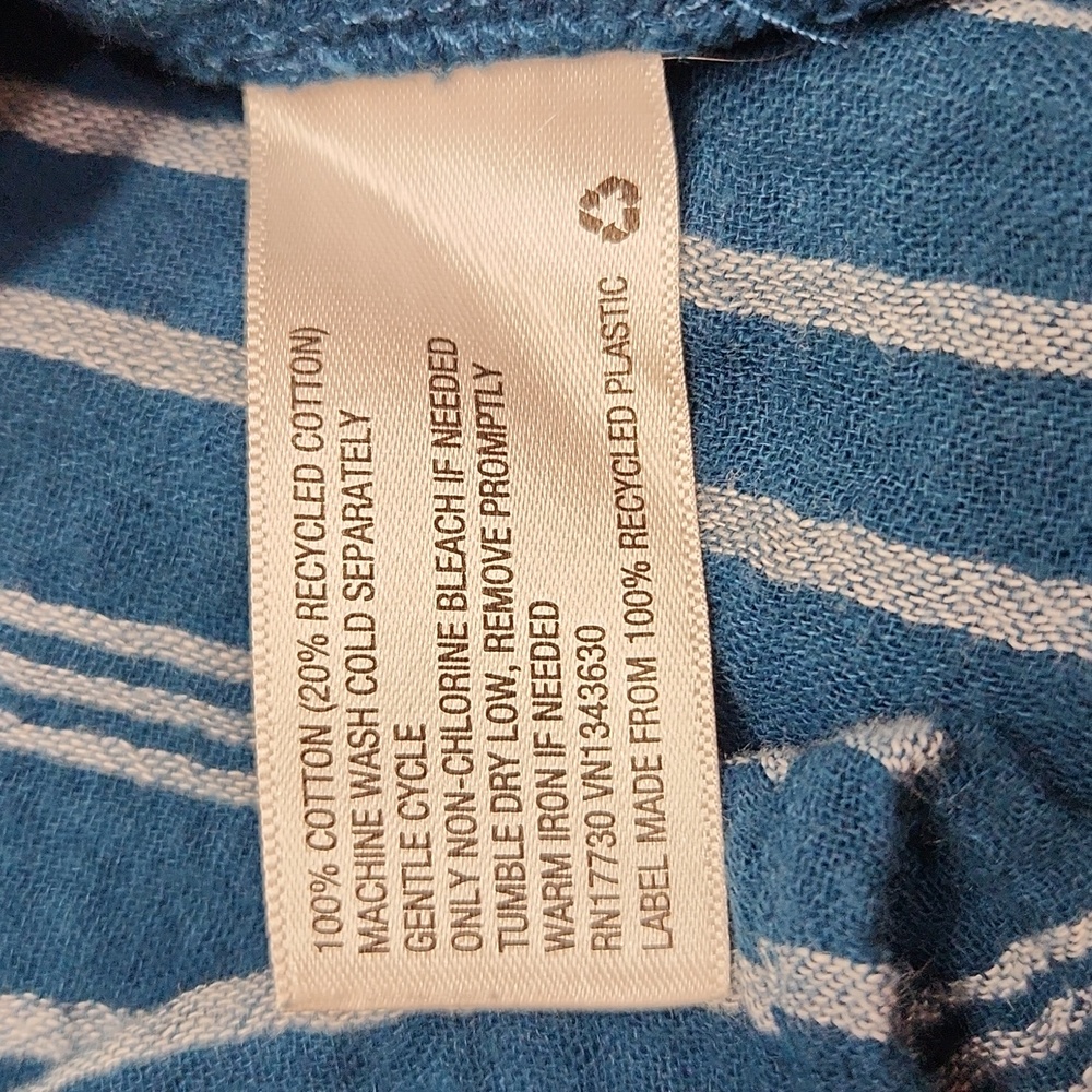 Universal Thread 1x Top - Picture 5 of 5